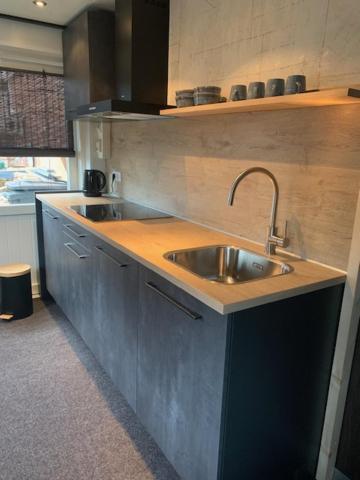 Het Atelier, Sfeervolle B&B Compleet Appartement In Hartje Staphorst Eksteriør bilde
